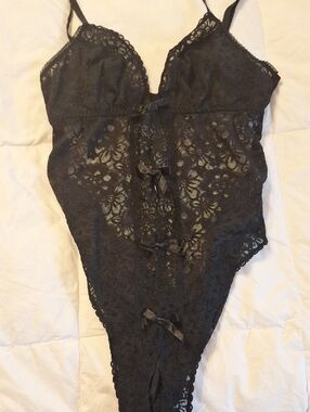 Victoria's Secret  Black Lace Lingerie Body Suit L